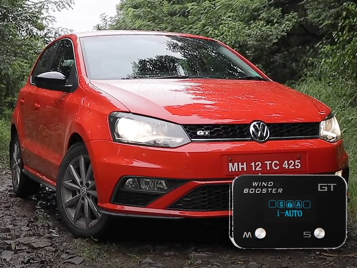 Windbooster GT throttle controller in front of a Volkswagen Polo GT