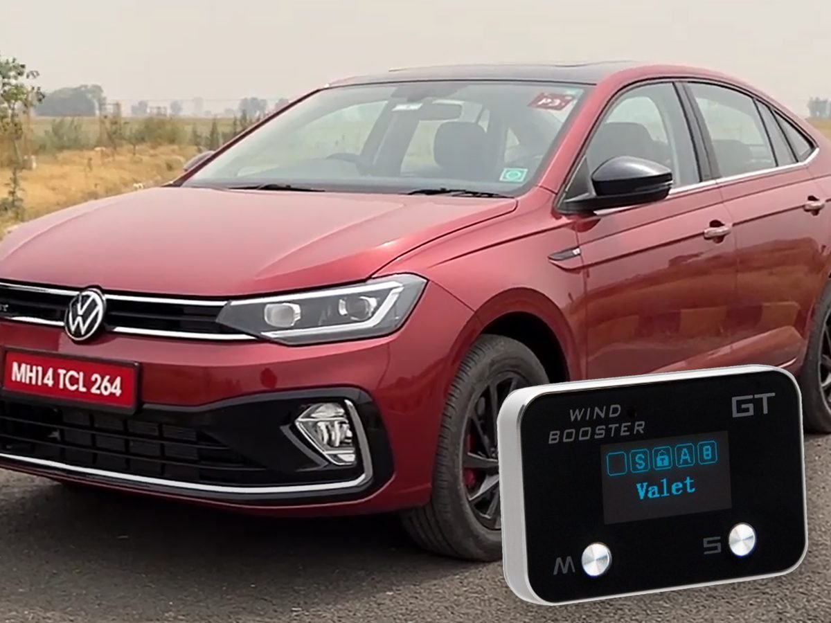 Windbooster GT throttle controller in front of a Volkswagen Virtus